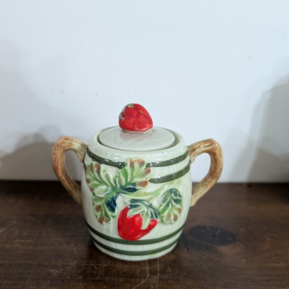1940s Lipper and Mann Strawberry Ceramic Sugar Bowl with Handles Lid Vintage